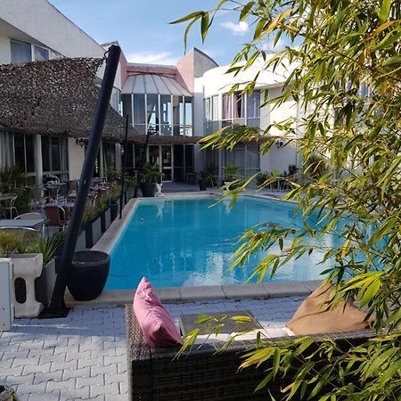 Hotel La Cle Saint-Andre-de-Sangonis Экстерьер фото