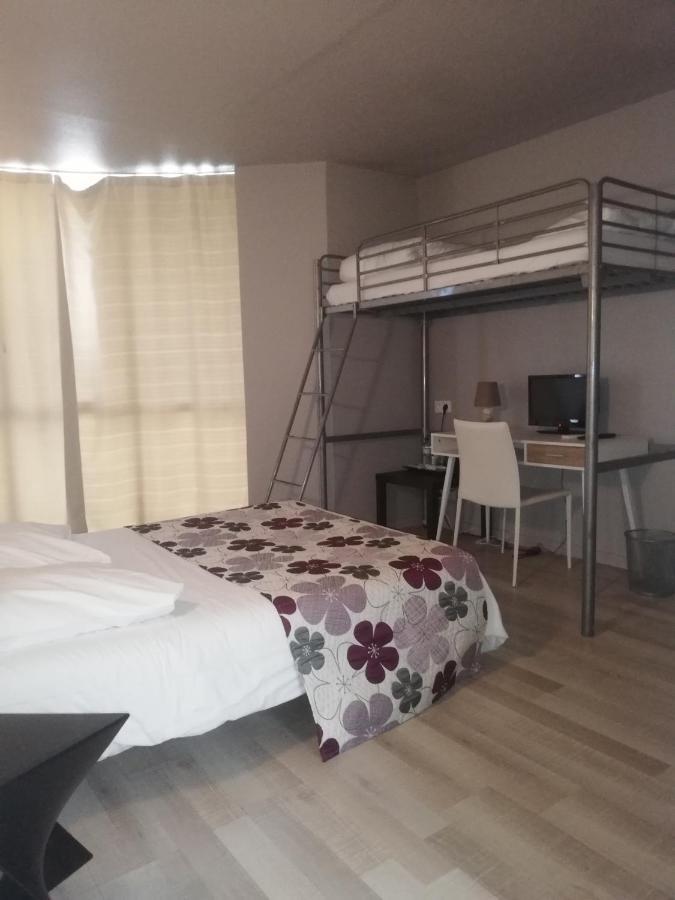 Hotel La Cle Saint-Andre-de-Sangonis Экстерьер фото
