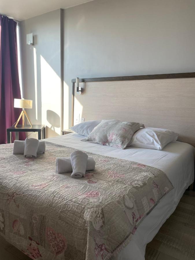 Hotel La Cle Saint-Andre-de-Sangonis Экстерьер фото